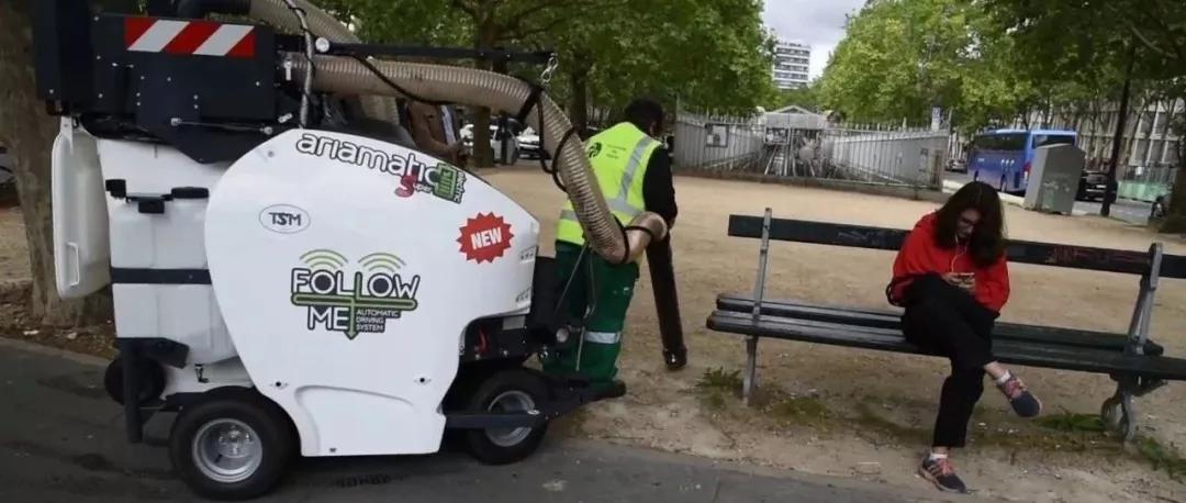 环卫扫地车;怡美工业设计 环卫扫地车;怡美工业设计