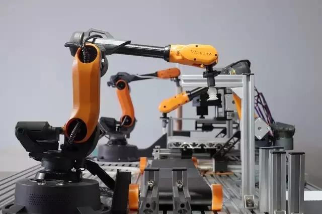 迷你六轴工业机器人手臂;怡美工业设计