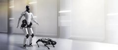 “雷斯克”推出首款人形机器人CyberOne