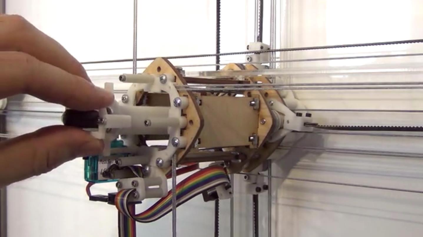 自动化激光切割机器人外观设计;怡美工业设计